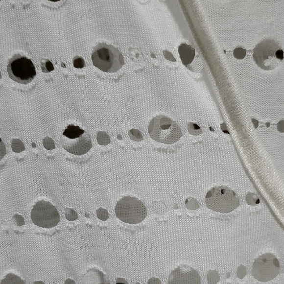 Saint Tropez West White Hooded Tunic with Pockets - Picture 4 of 5